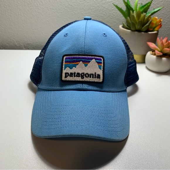 PATAGONIA | Shop Sticker Patch LoPro Trucker Hat - Picture 2 of 10